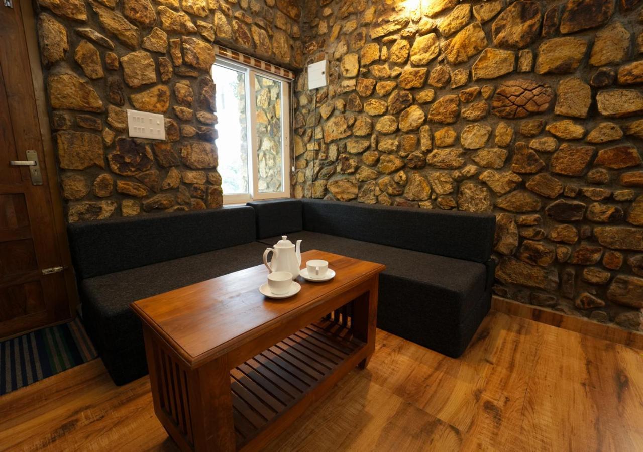 Tiyans Stone Castle Private Tea Villa Vagamon By Voye Homes Экстерьер фото